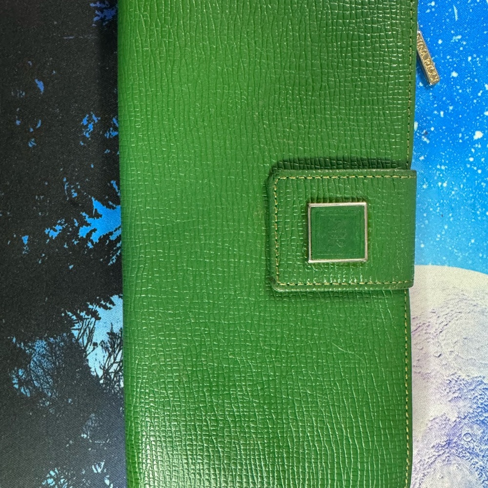 Nina Ricci Vintage Green Textured Leather Wallet